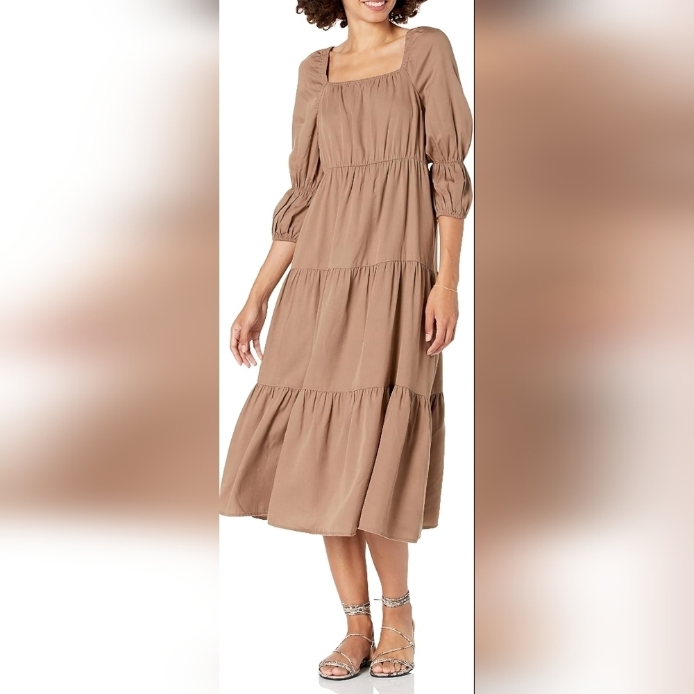 The Drop Women's Britt Tiered Maxi Tent Dress in Beige Small